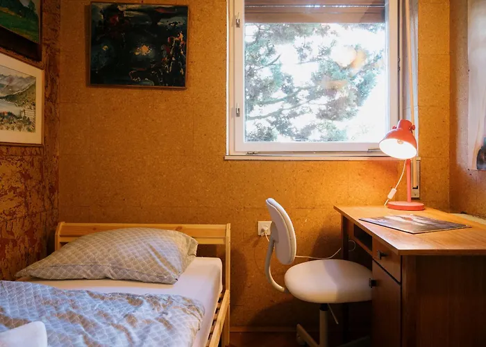 C17 4-bedroom Private Row House With Garden And Parking Semesterbostad Ljubljana