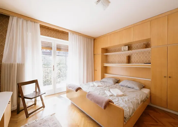 C17 4-bedroom Private Row House With Garden And Parking Semesterbostad Ljubljana