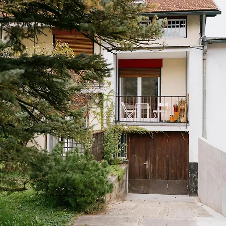 Nyaraló C17 4-bedroom Private Row House With Garden And Parking