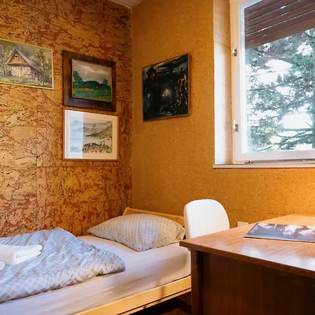 C17 4-bedroom Private Row House With Garden And Parking Feriehus