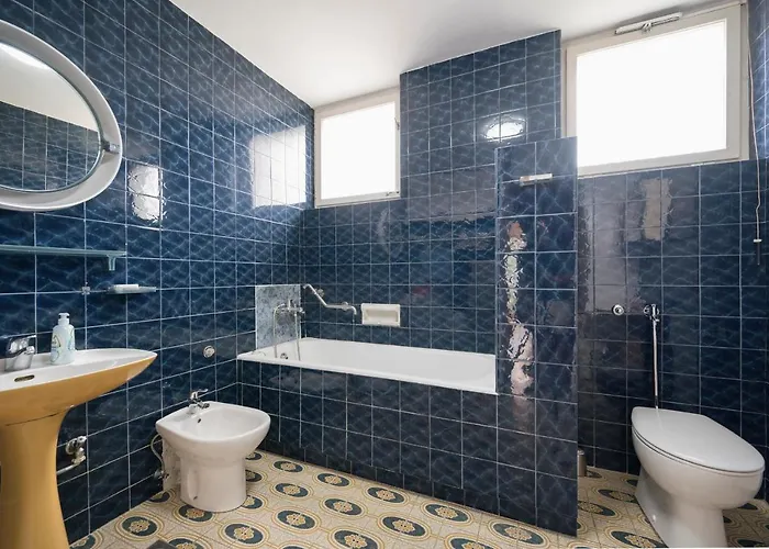 C17 4-bedroom Private Row House With Garden And Parking Сasa de vacaciones