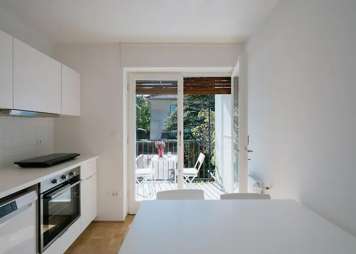 C17 4-bedroom Private Row House With Garden And Parking Сasa de vacaciones