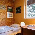 C17 4-bedroom Private Row House With Garden And Parking Casa de Férias